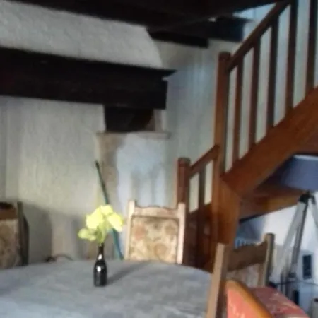 Petite Maison Au Paradis La Neuvelle-lès-Scey